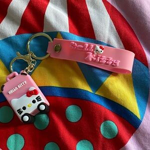 NWOT Hello Kitty luggage keychain